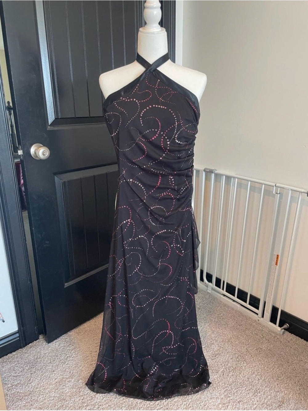 I.N. San Francisco Black One-Shoulder Evening Gown with Pink Dot Swirls